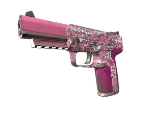 Five-SeveN | Fraise Crane (Well-Worn)